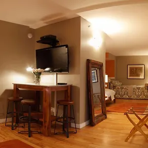 4* Guest house Sanctuary Nyc Retreats